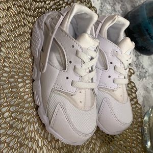 Toddler shoes